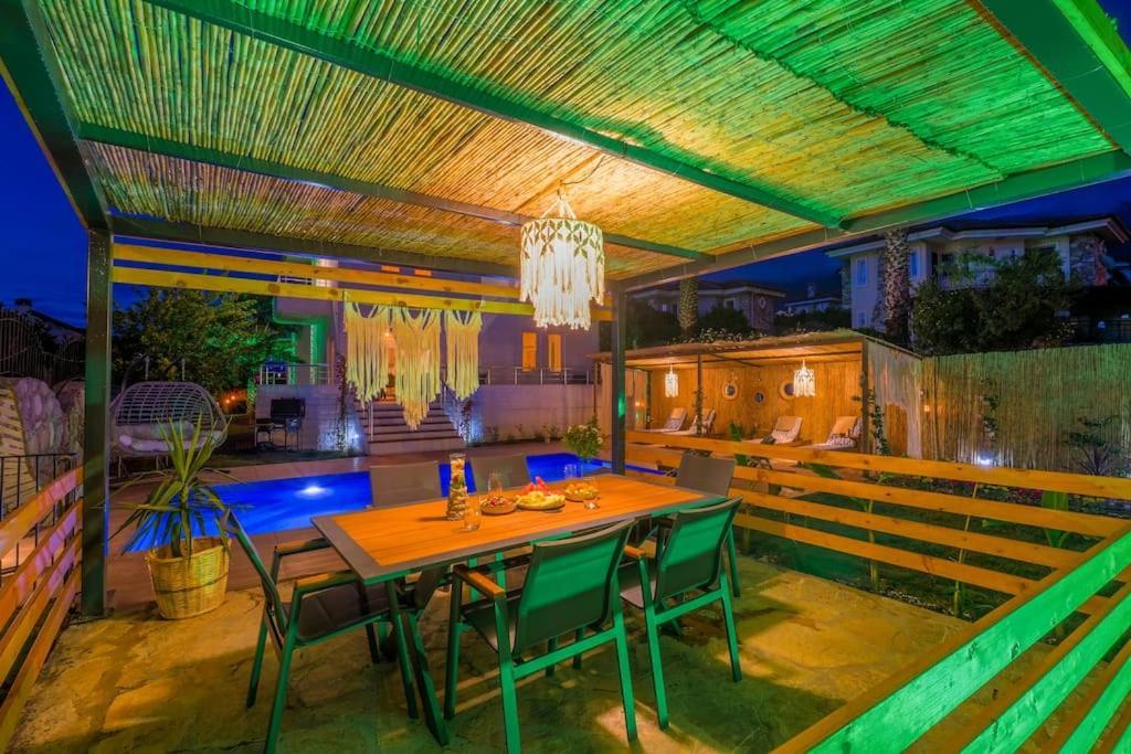 Villa Zalin Ovacık Esterno foto