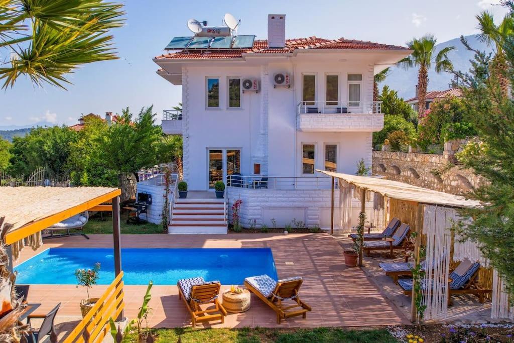 Villa Zalin Ovacık Esterno foto