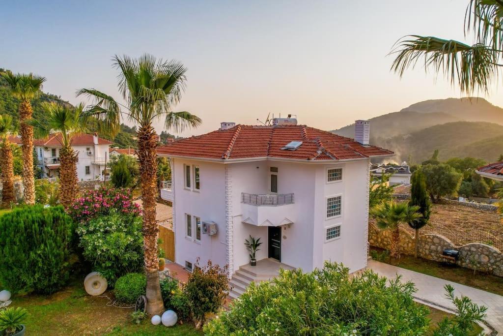 Villa Zalin Ovacık Esterno foto