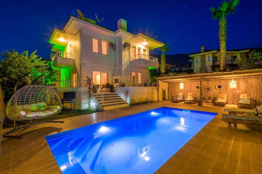 Villa Zalin Ovacık Esterno foto